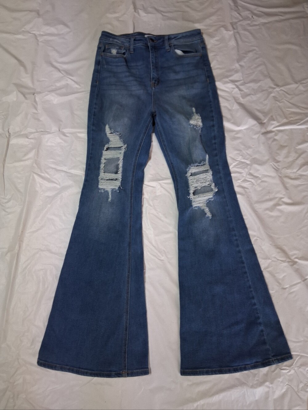 Cello Stretch Blue Distressed Flared Women's Jeans Sz 11 Preowned